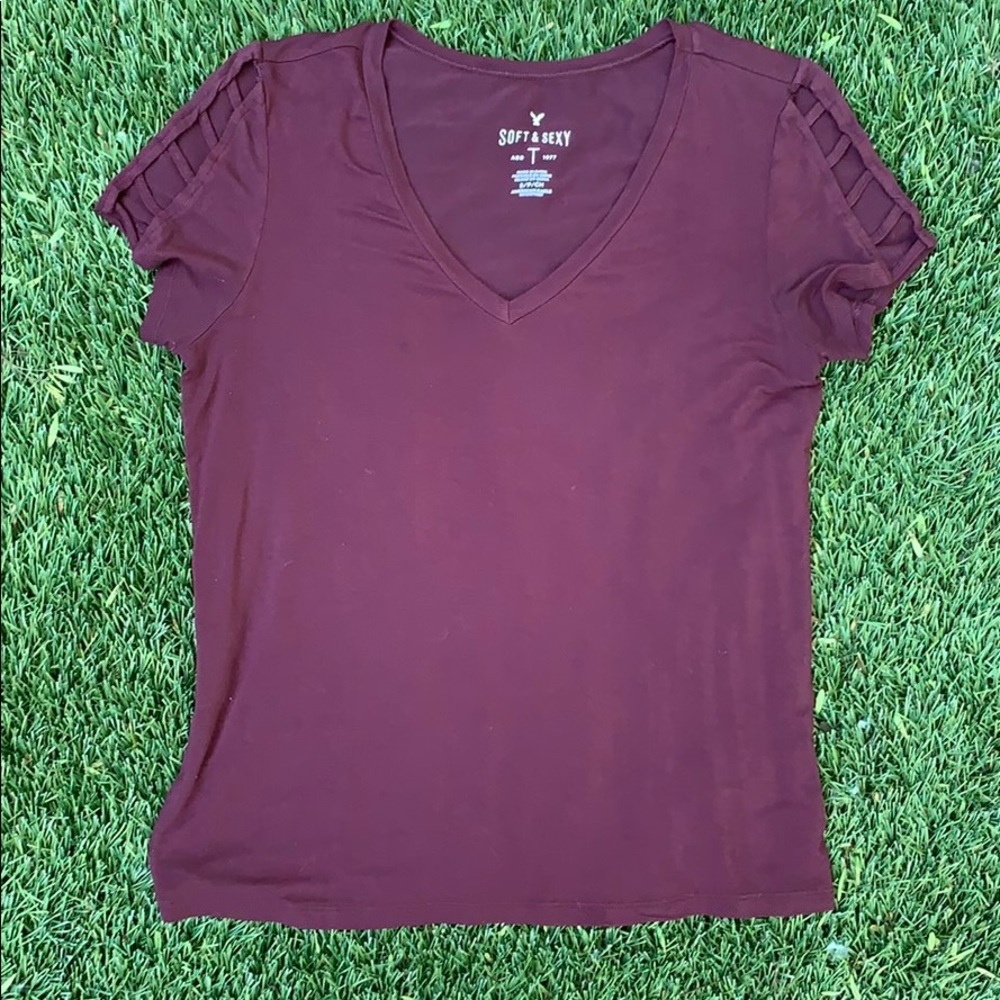 American Eagle Outfitters V Neck Tee